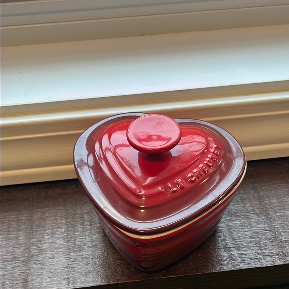 Le Creuset Mini Heart-Shaped Red Stoneware Dish